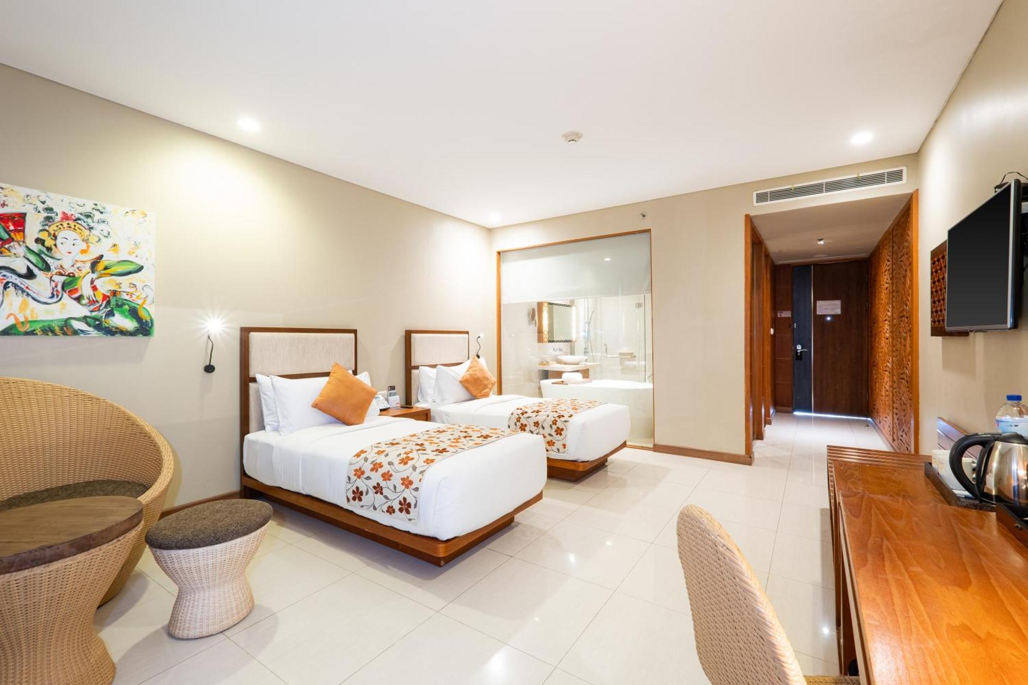 Vouk Hotel And Suites Нуса-Дуа Экстерьер фото
