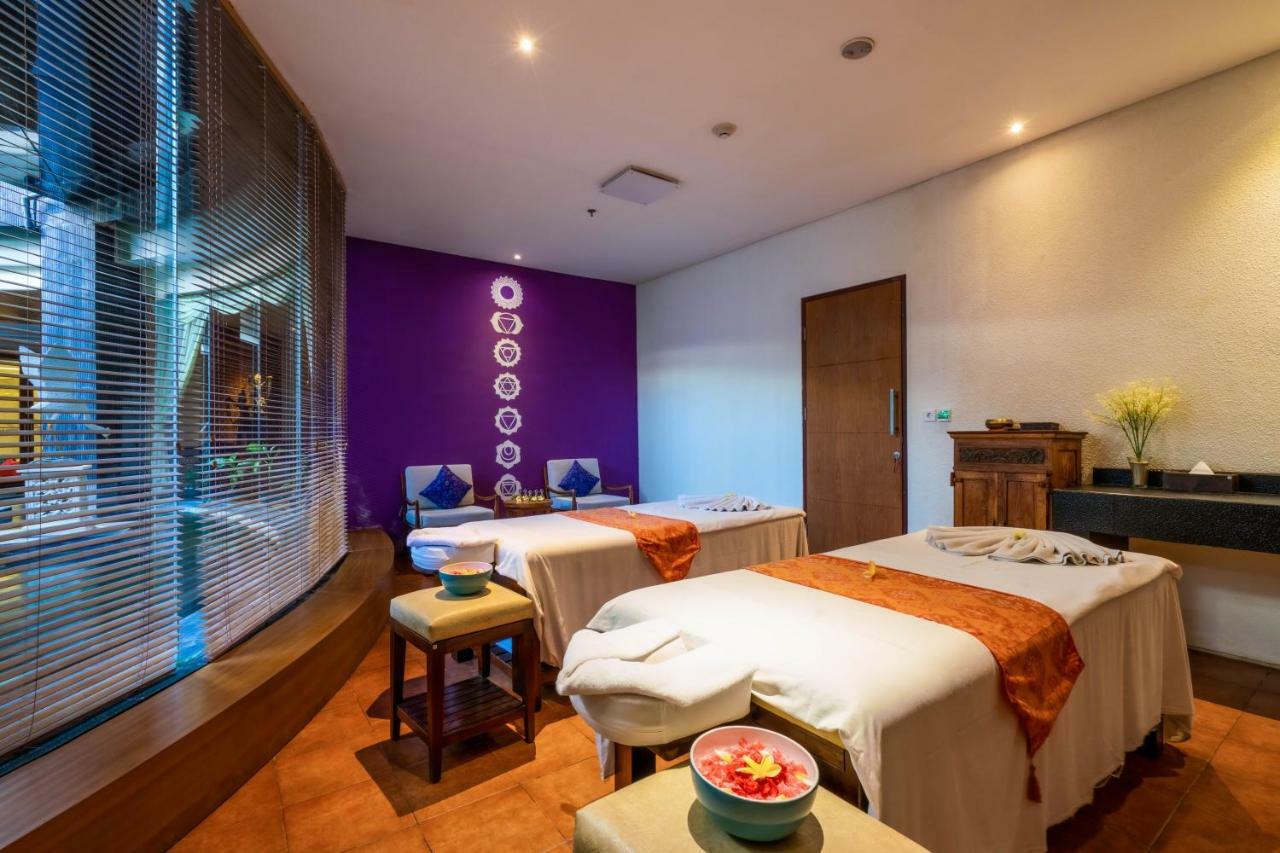 Vouk Hotel And Suites Нуса-Дуа Экстерьер фото